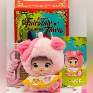 Nommi Fairytale Town Plush Doll – Three Little Pigs| TOP TOY Blind Box |